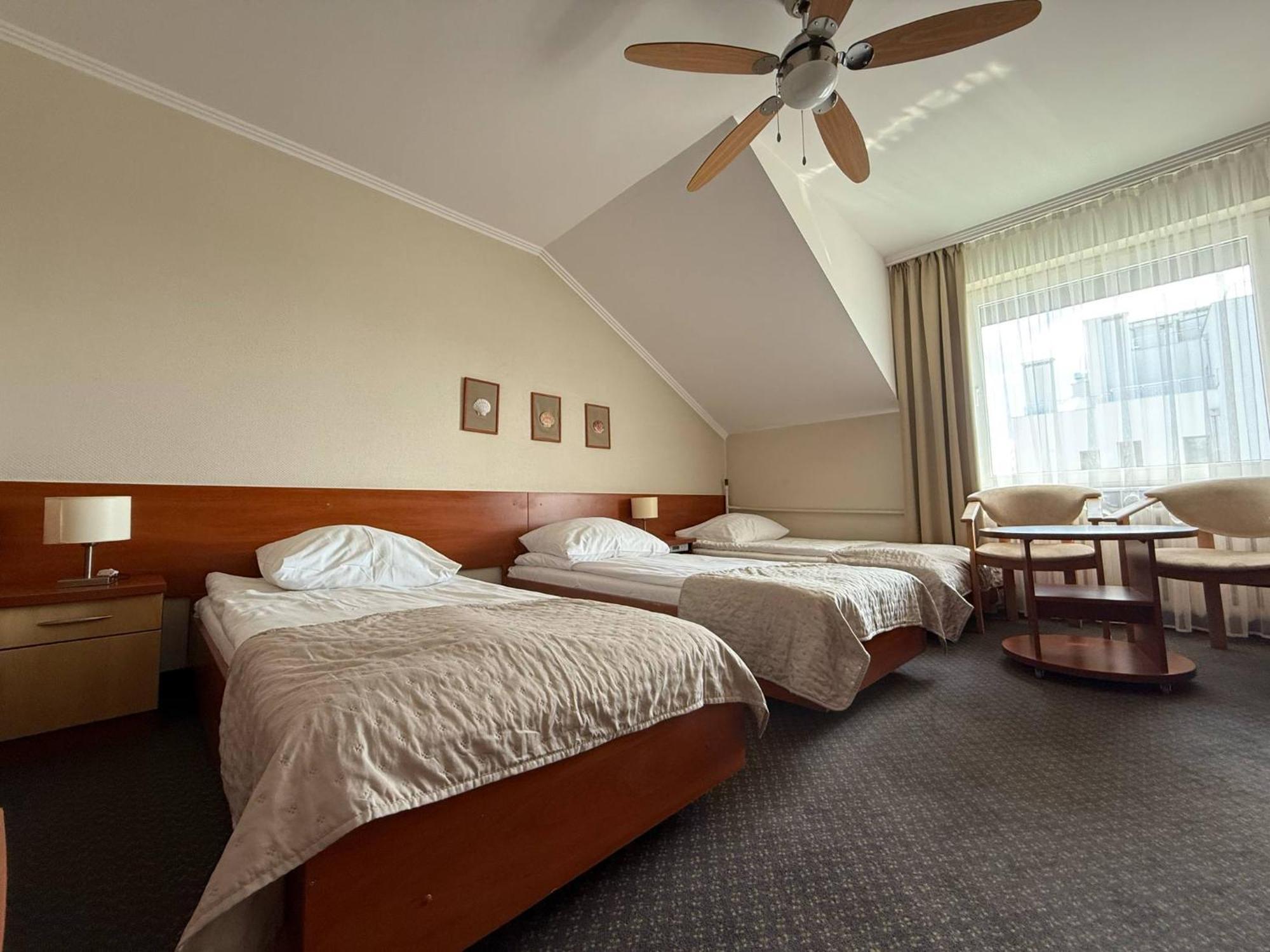 Hotel La Siesta & Medical Spa Jastrzębia Góra Kültér fotó